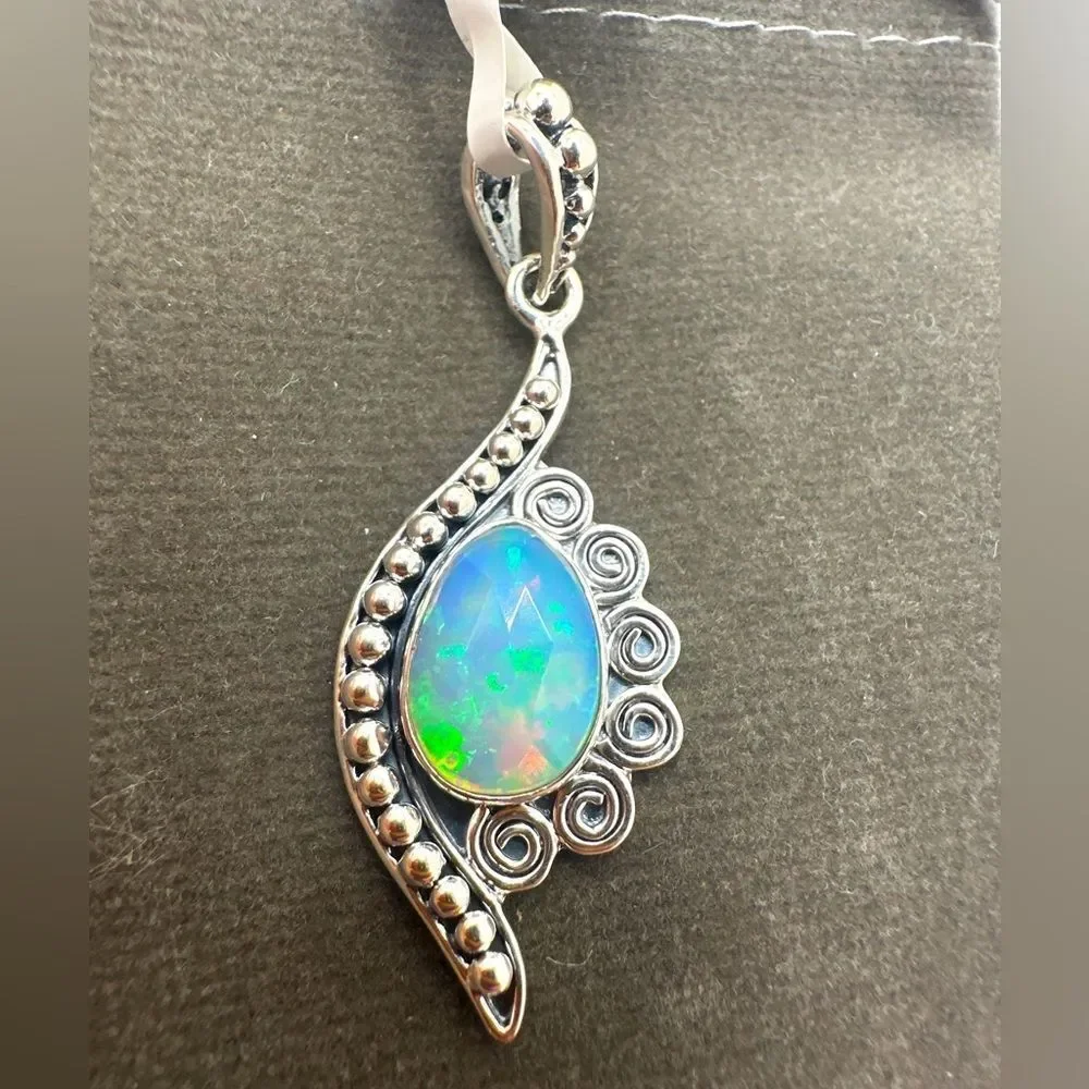 NWT Facetedā10x14mm OPAL pendant in solid sterling silver! - Picture 1 of 14